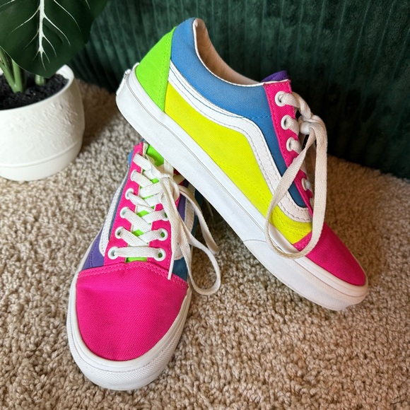 VANS Old Skool Color Block Neon, Women’s Size 7.5 Mens 6 Skate Shoe - Picture 1 of 9